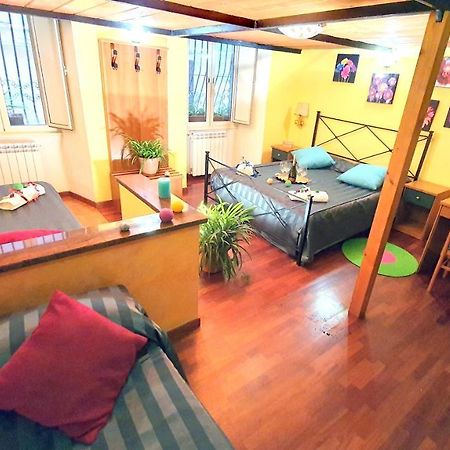 La Casa Verde Roma - Free Secure Parking If You Book 3 Nights Hotel Exterior photo