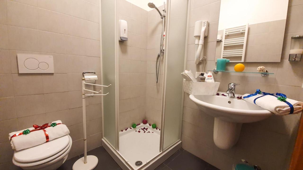 La Casa Verde Roma - Free Secure Parking If You Book 3 Nights Hotel Exterior photo